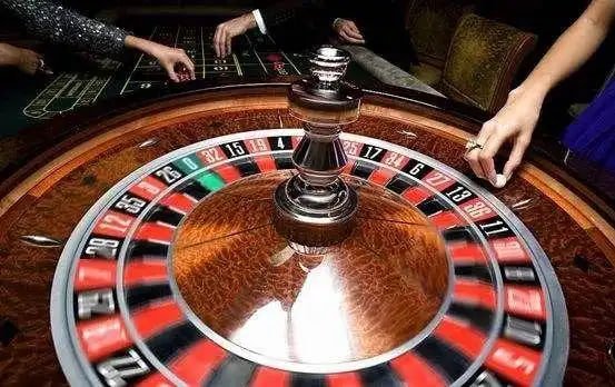 Live Casino Baccarat Roulette ဂိမ်းများ